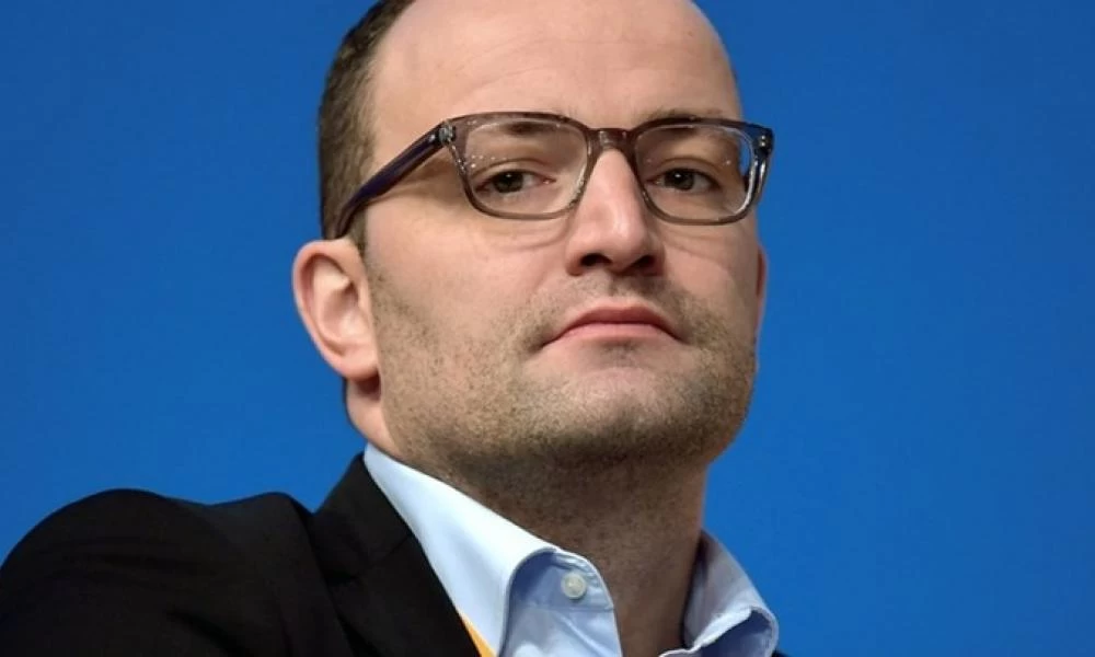 Γερμανία: Αγόρασαν μάσκες από εταιρία που εργάζεται η σύζυγος του υπ. Υγείας